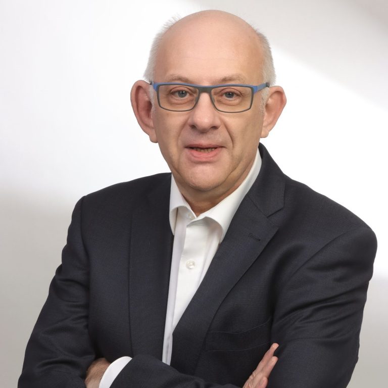 Dr. Thomas Brokamp